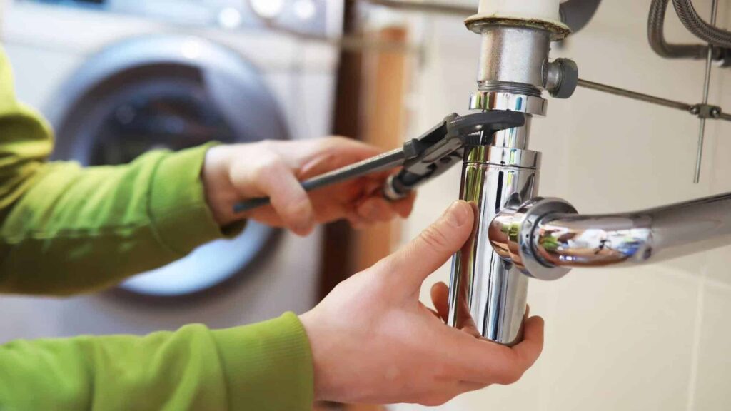 Restaurant Plumbing Checklist for Leak Prevention 1 Restaurant Plumbing Checklist