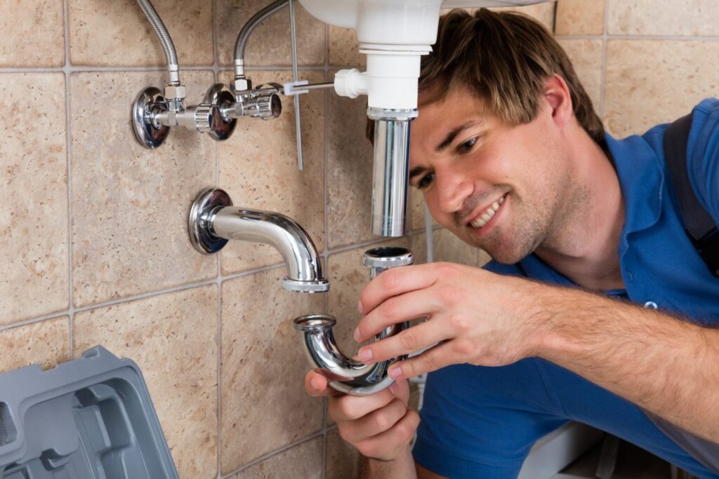 Plumbing Contractor Near Me - How to Choose the Right Expert in Las Vegas 2 plumbing2