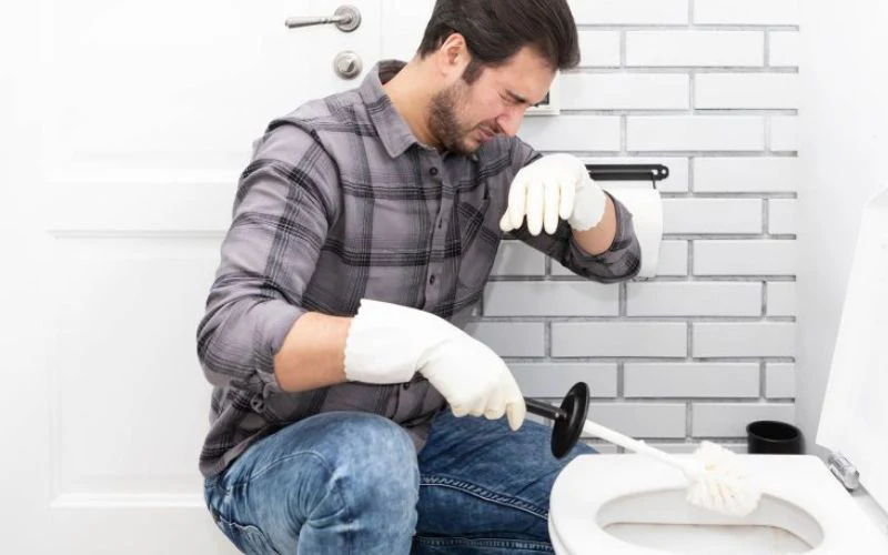 Why Does My Bathroom Smell Musty? Causes, Fixes, and Long-Term Solutions 1 My Bathroom Smell Musty 3